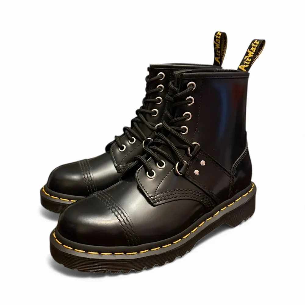 Dr. Martens 1460 Hardward Smooth Leather Black Boots with Hardware Detail. NWOB